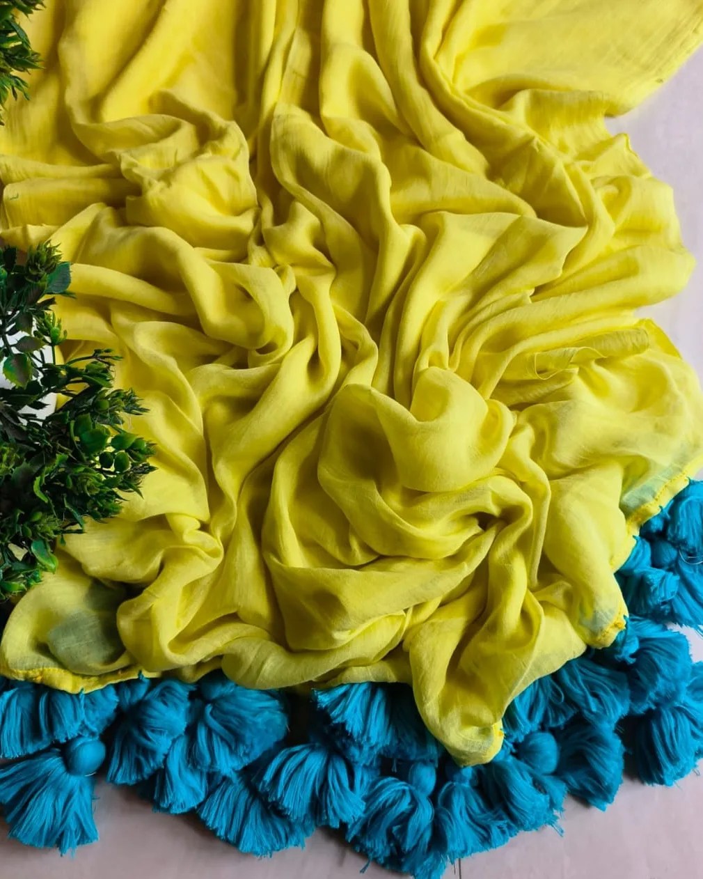 Cindrella Tassel (Saree)