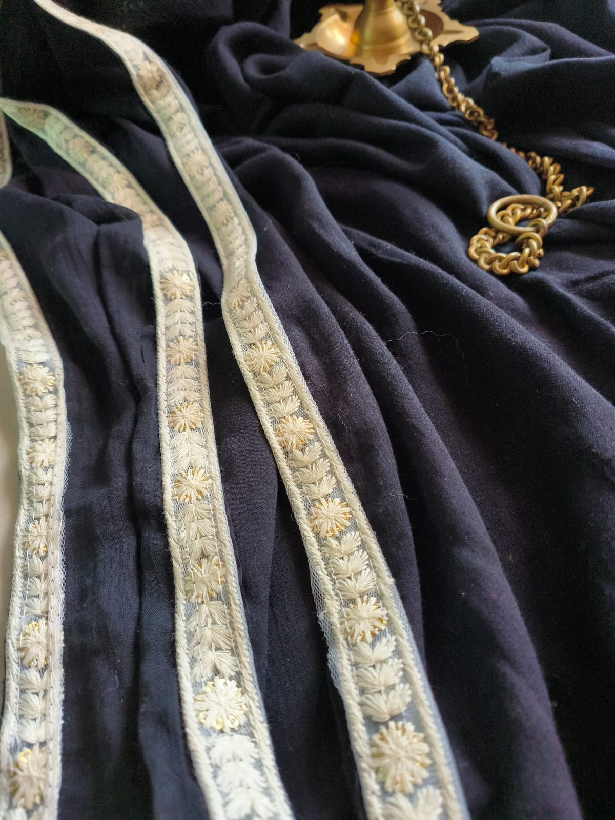 Designer Lace Mul Cotton (Saree)