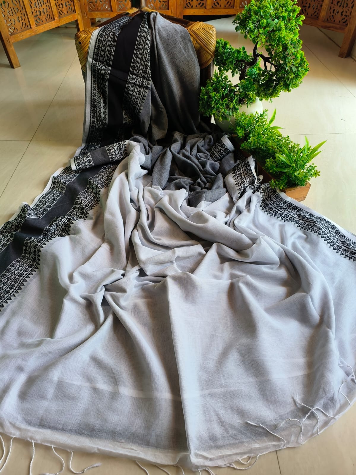 Mini Temple Mulmul Cotton (Saree)