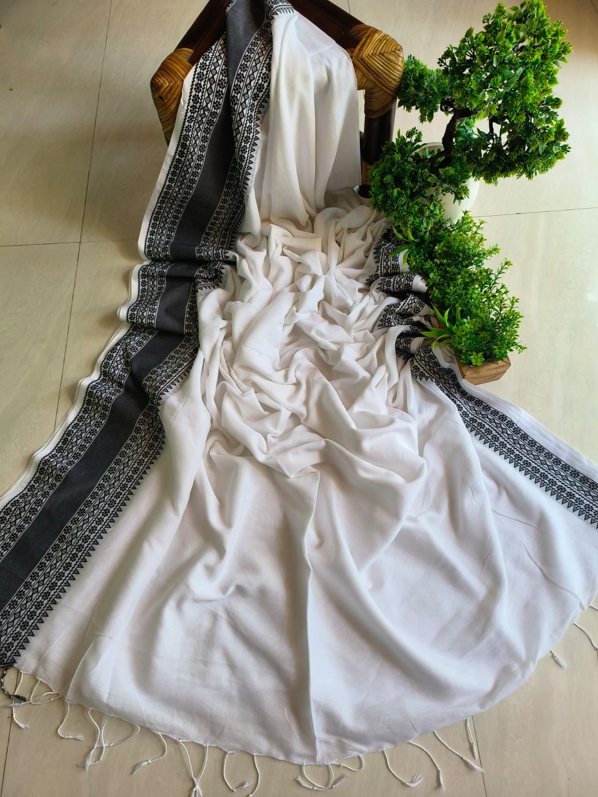Mini Temple Mulmul Cotton (Saree)