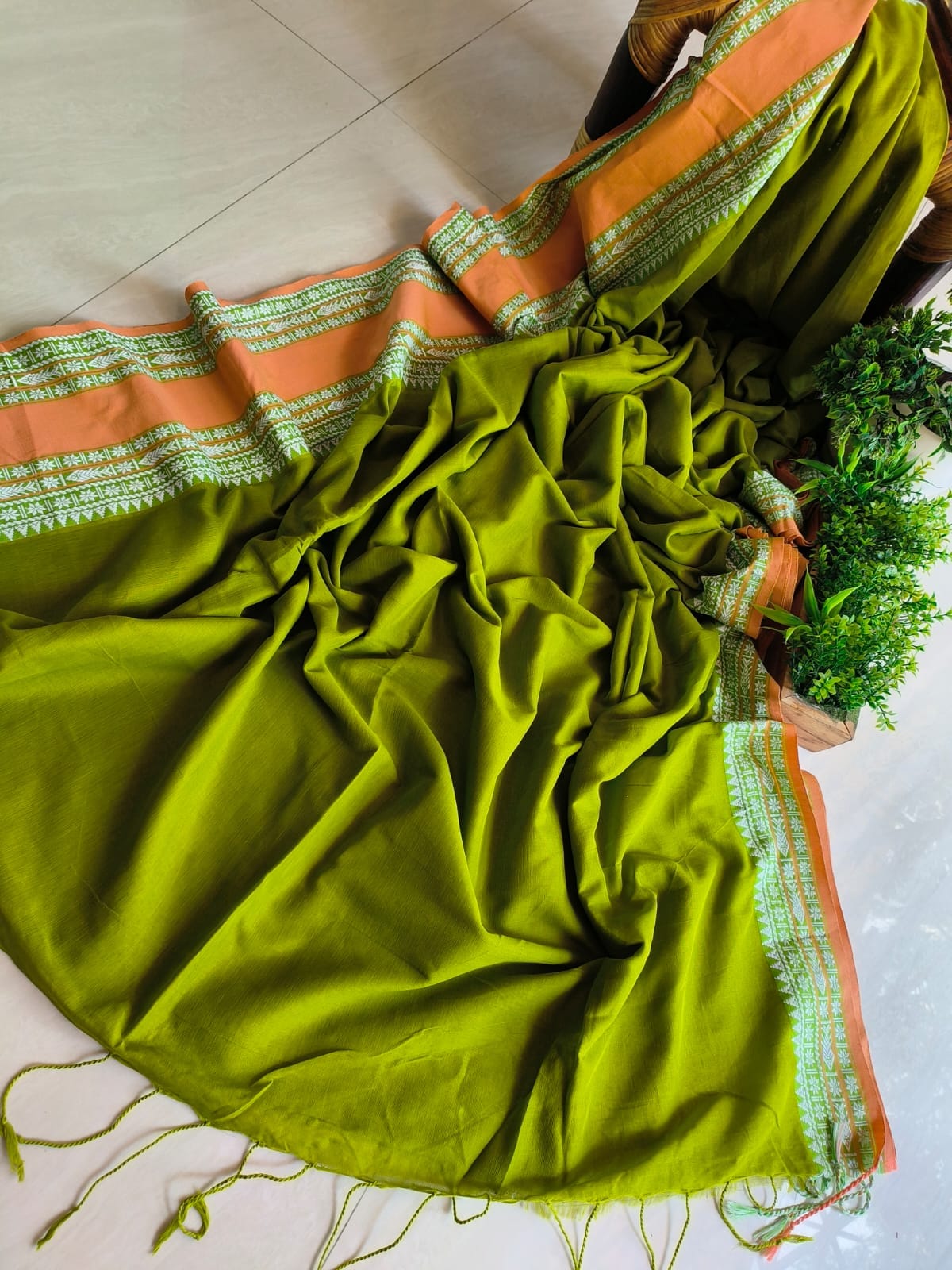 Mini Temple Mulmul Cotton (Saree)