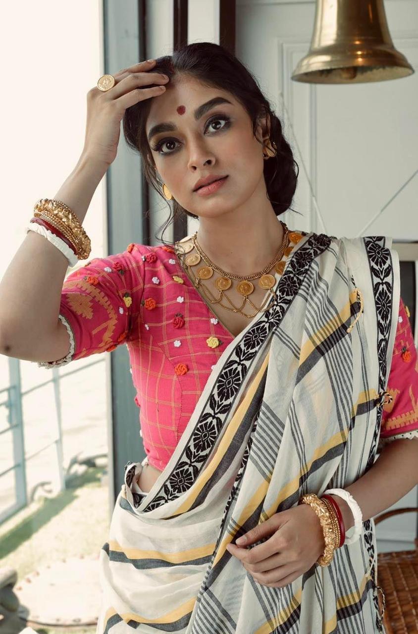 Vidya Balan Inspire Khadi (Saree)