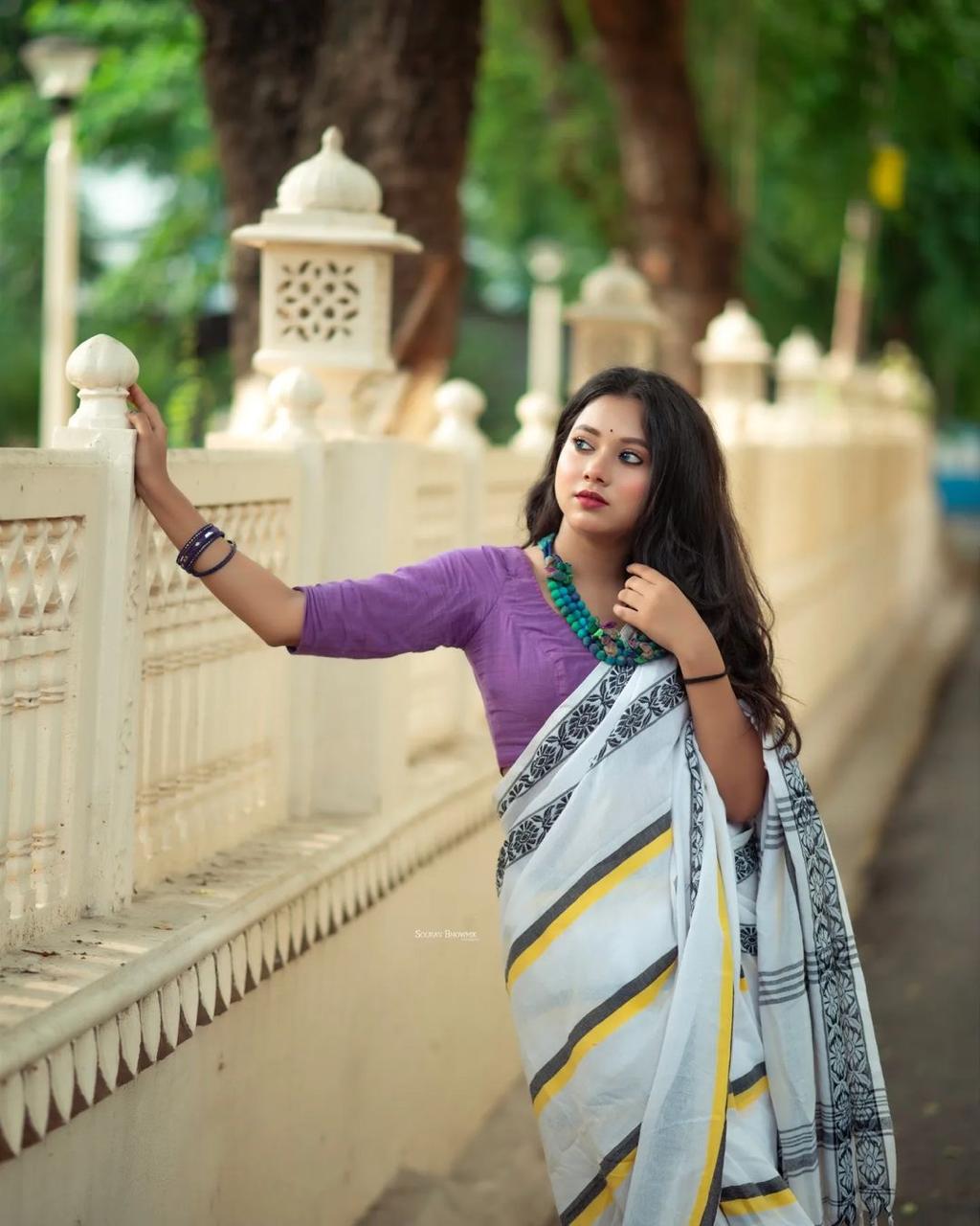 Vidya Balan Inspire Khadi (Saree)
