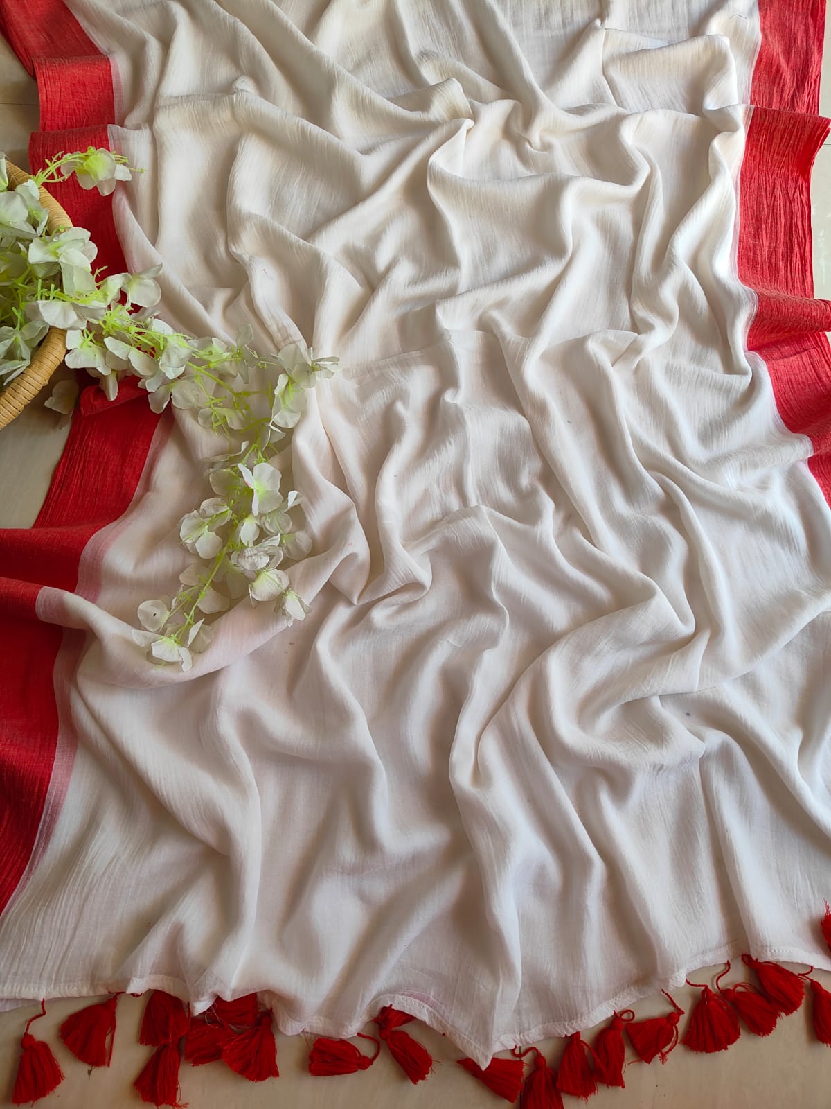 Aalta Paar Mulmul (Saree)