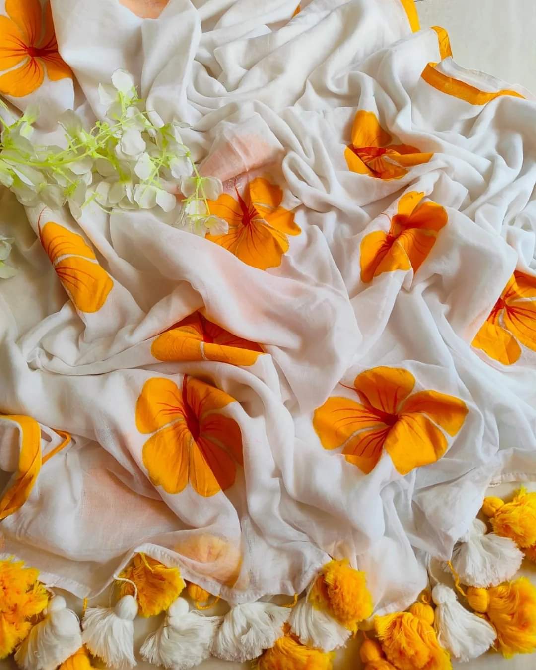 Handpainted Flower Mulmul (Saree)
