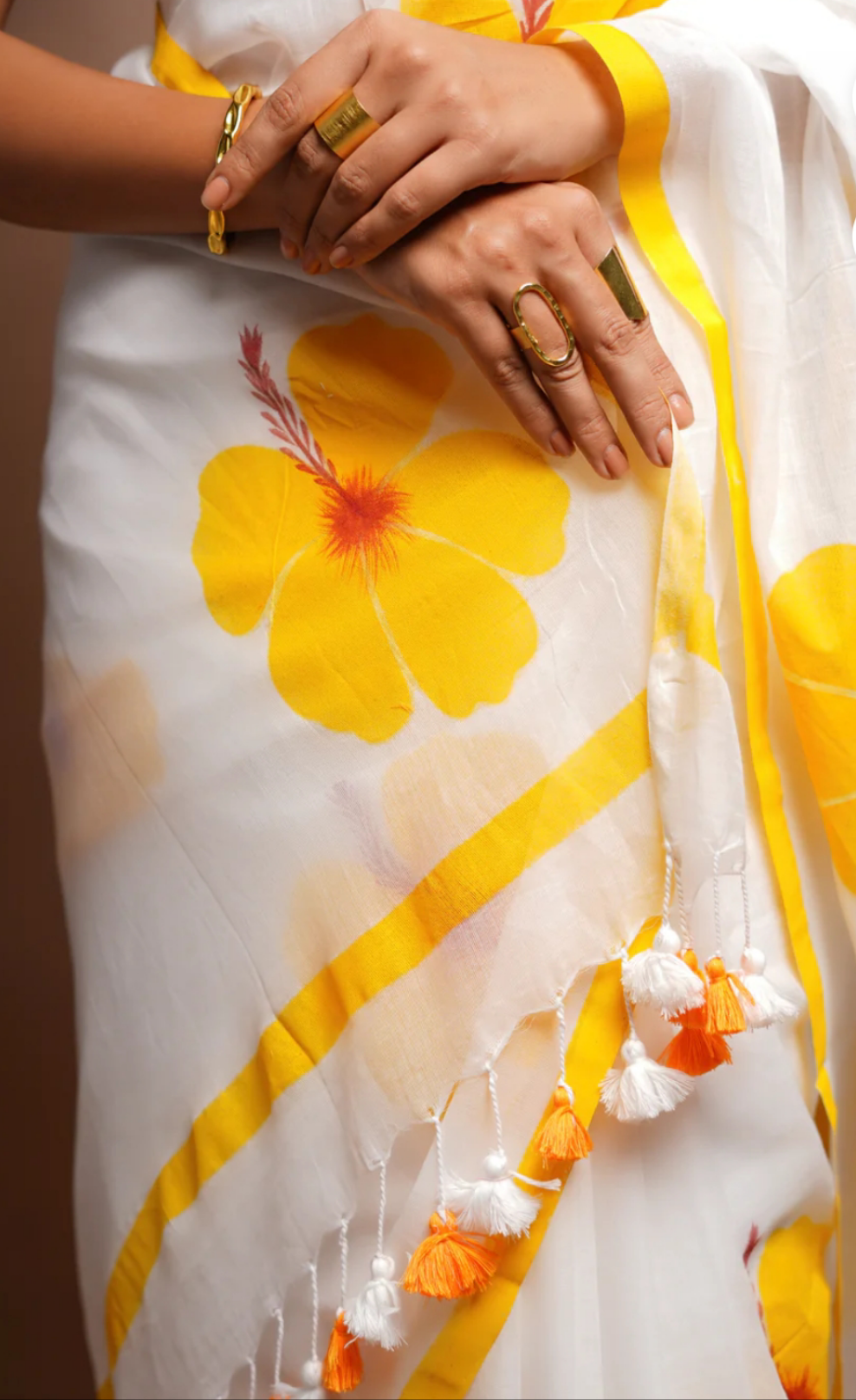 Handpainted Flower Mulmul (Saree)