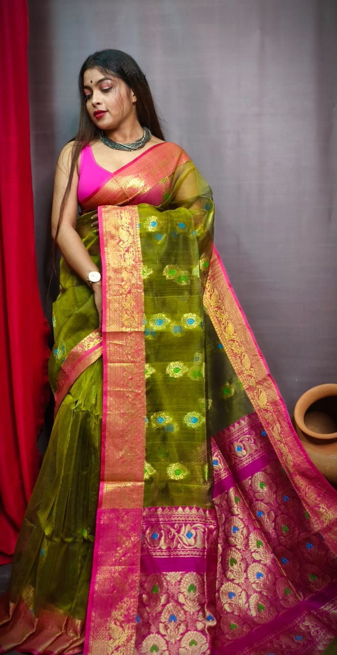 Reshmi Banarasi (Saree)