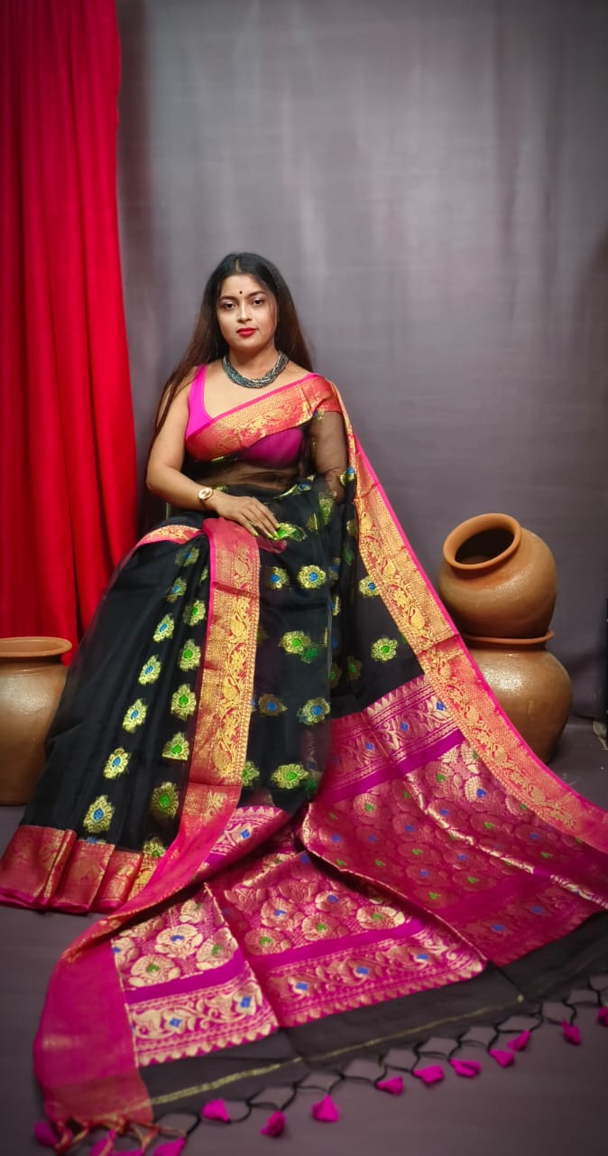 Reshmi Banarasi (Saree)