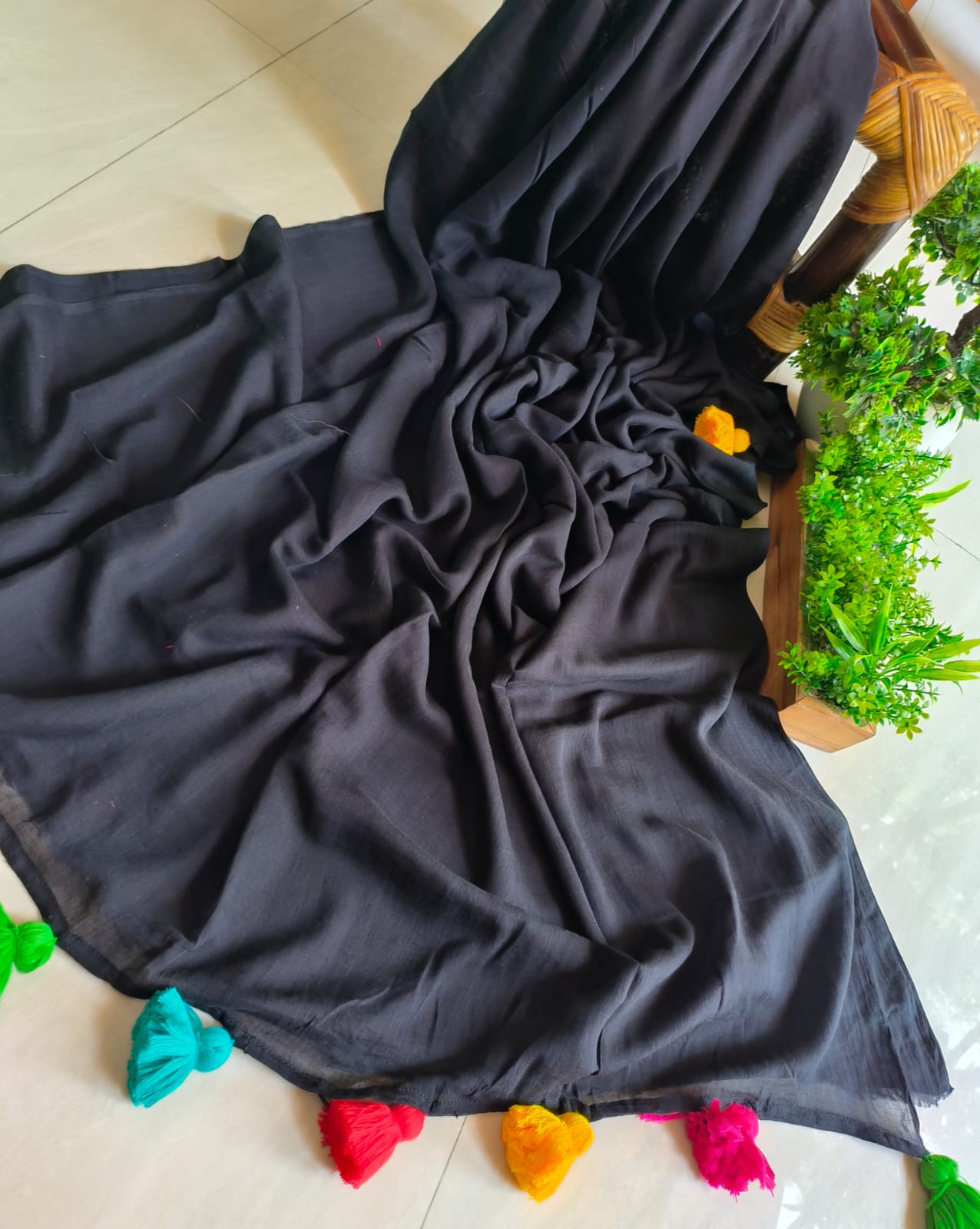 Kora Mulmul (Saree)