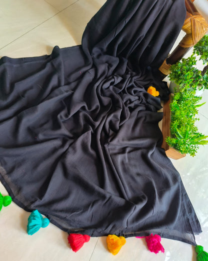 Kora Mulmul (Saree)