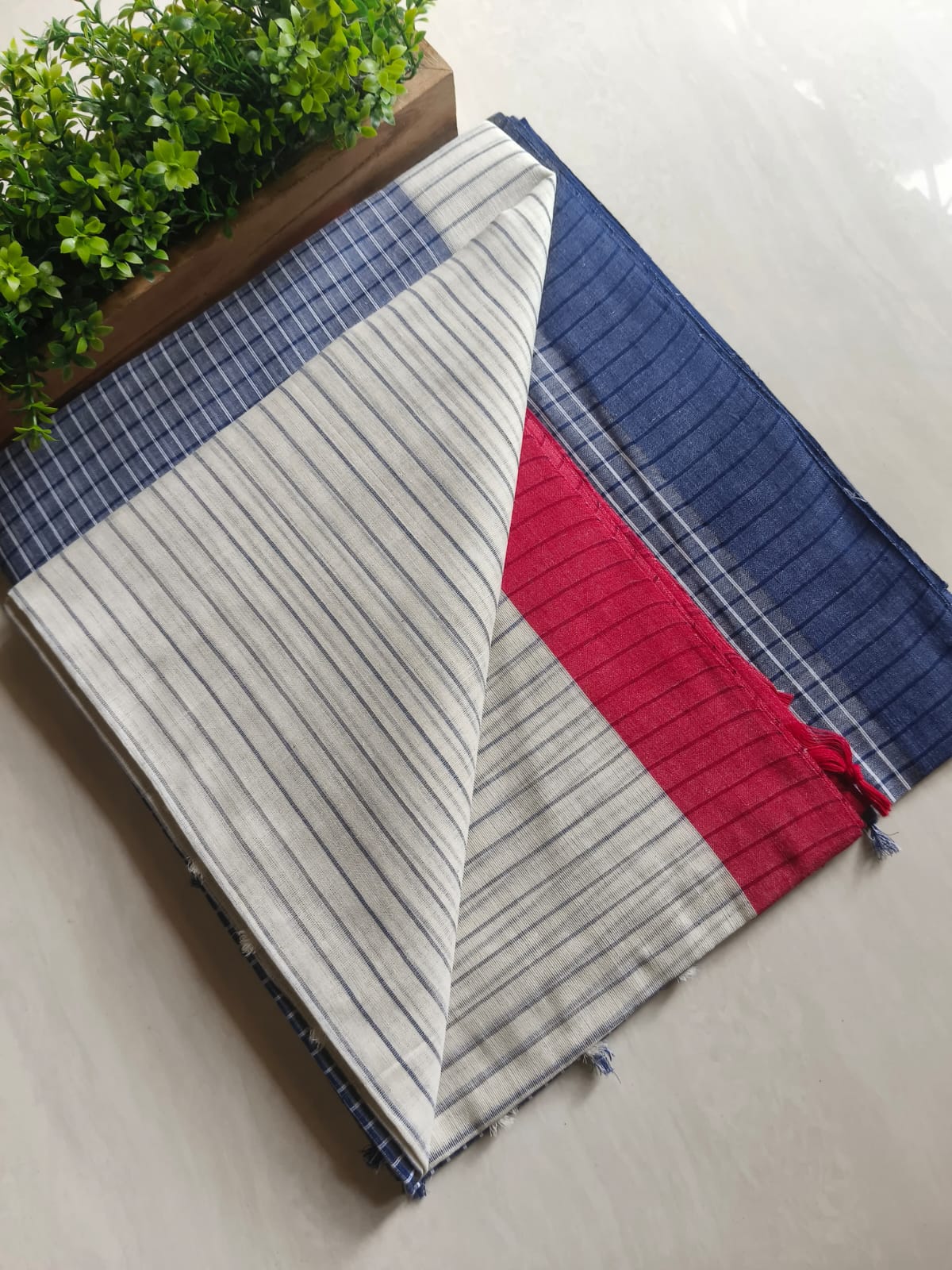 Mini Checkers Begampuri (Saree)