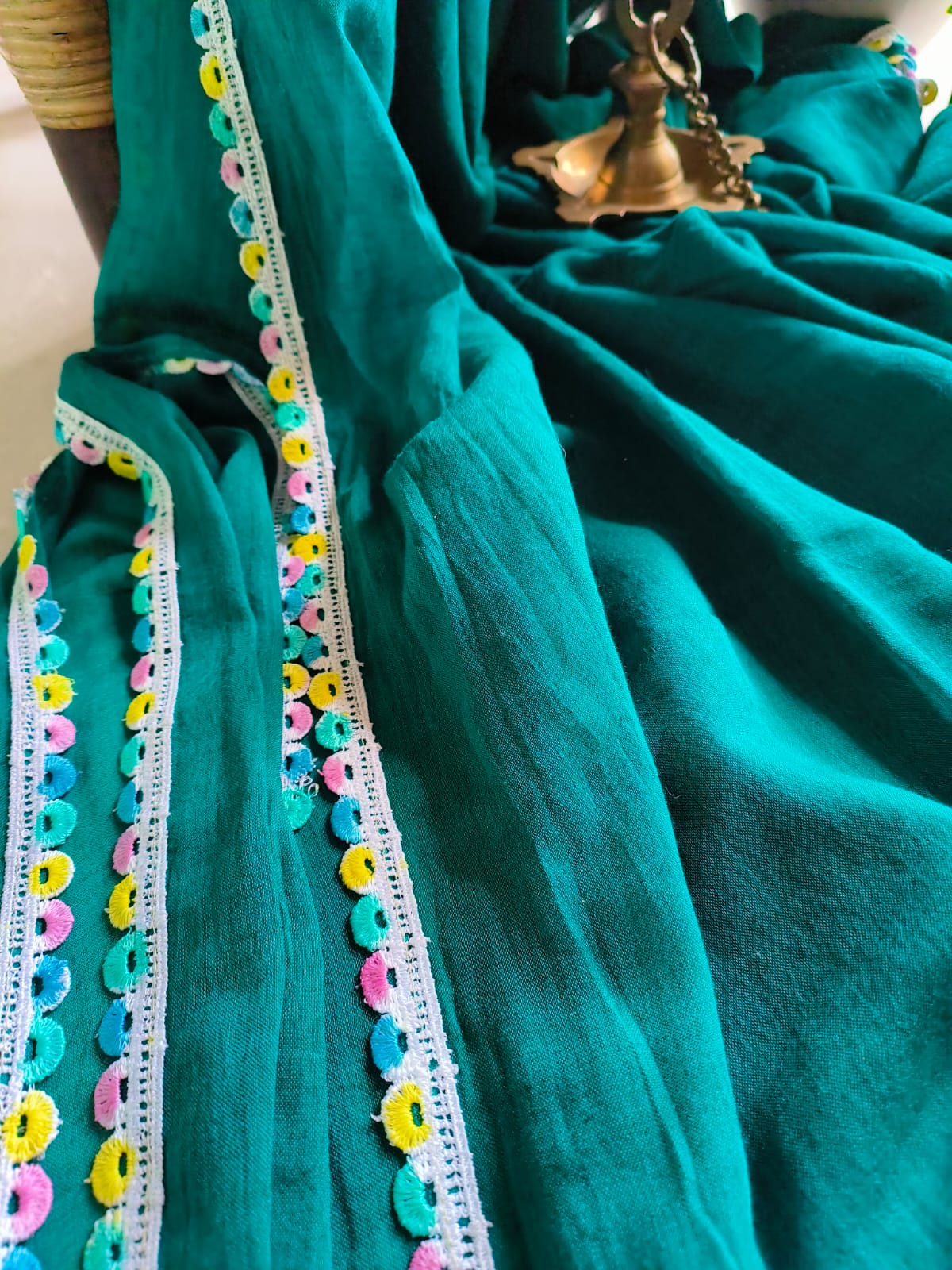 Designer Lace Cindrella Tassel Mulmul (Saree)