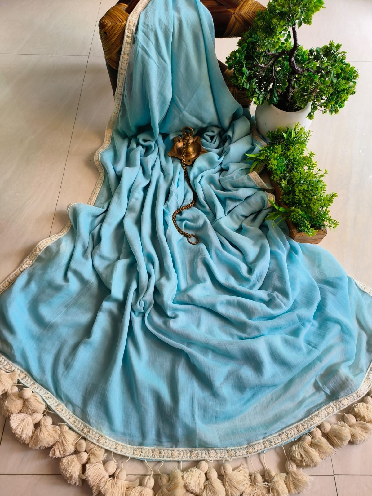 Designer Lace Mul Cotton (Saree)