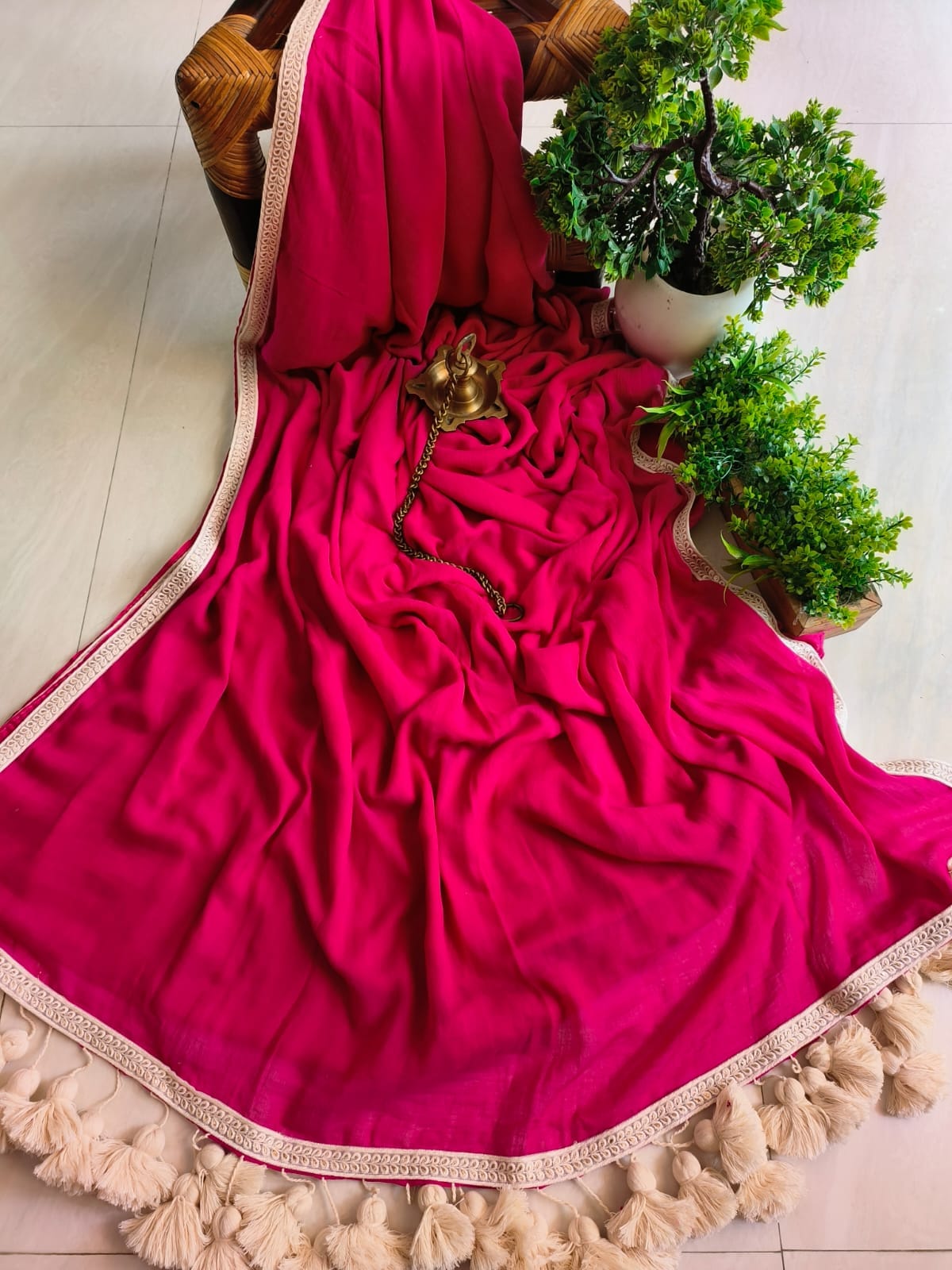 Designer Lace Mul Cotton (Saree)