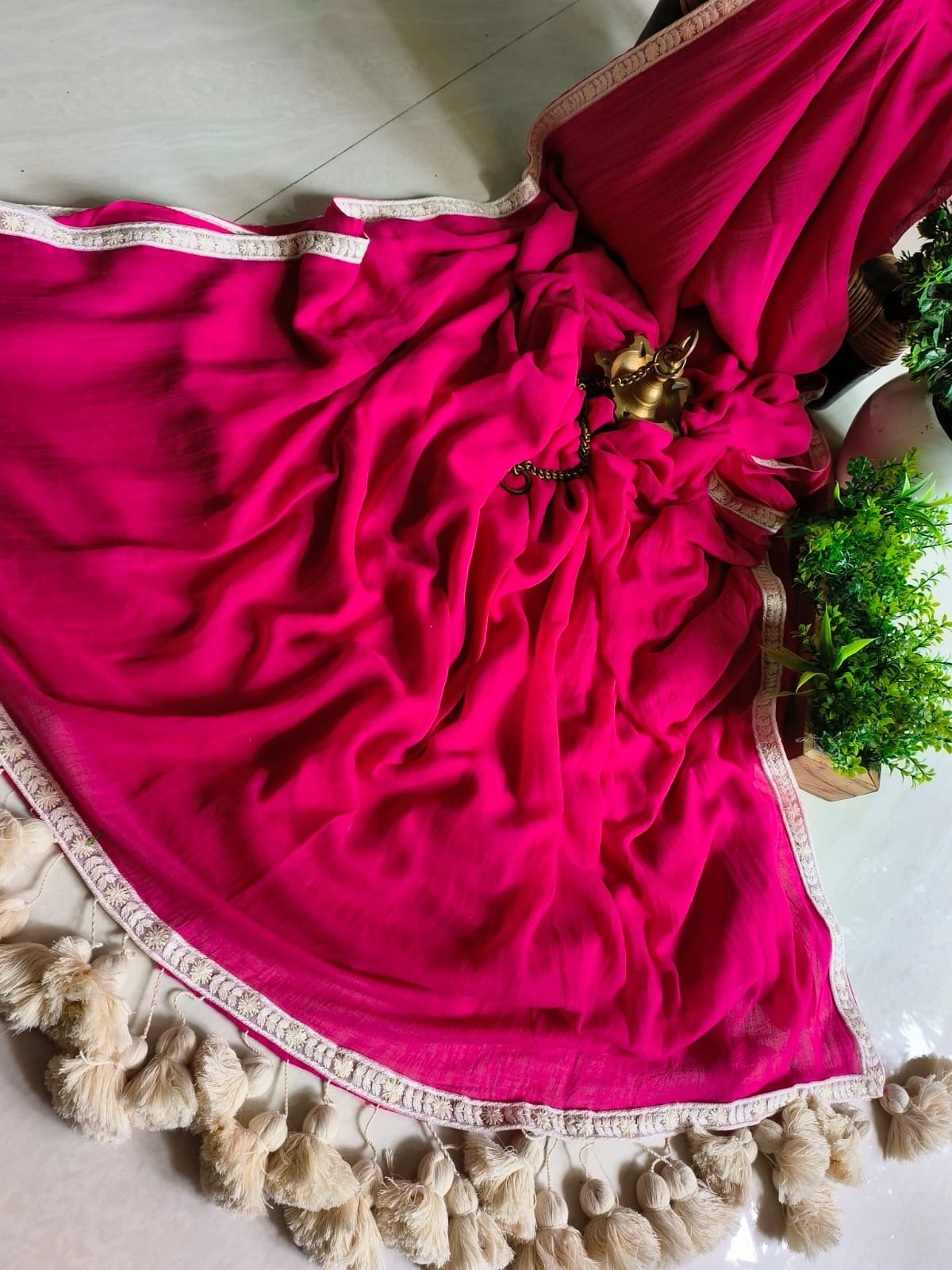 Designer Lace Mul Cotton (Saree)