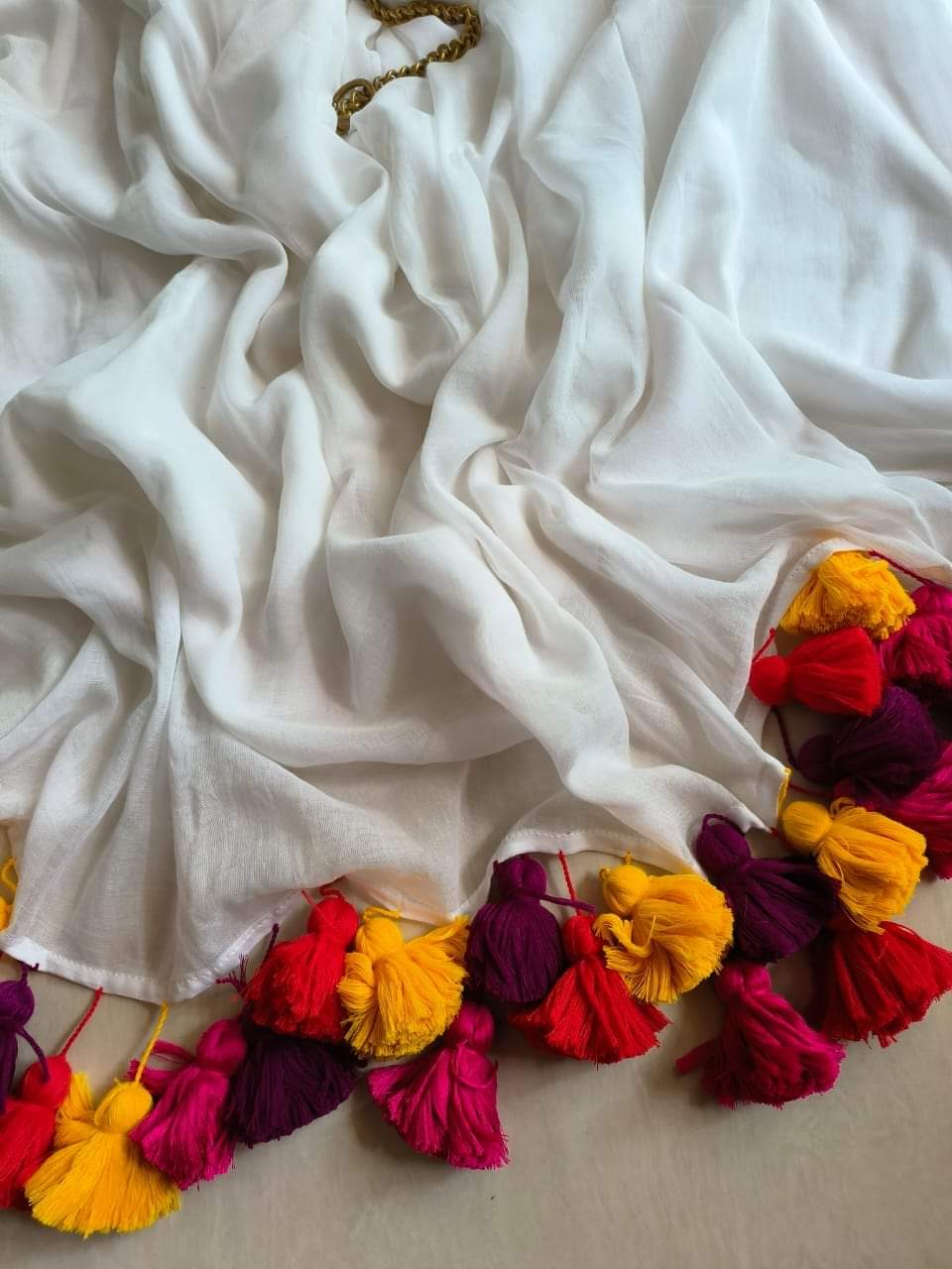 Saadgi Mulmul (Saree)