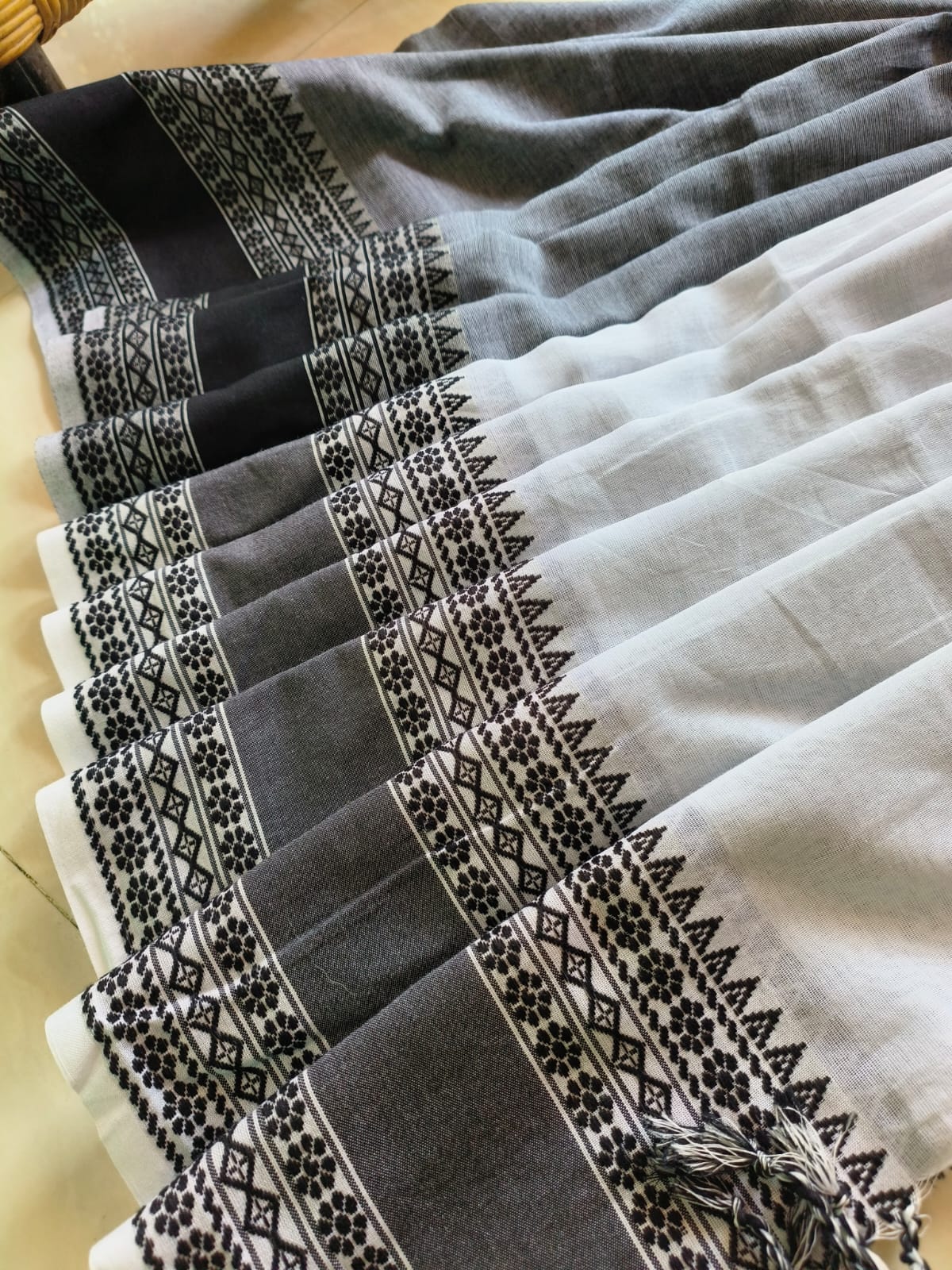 Mini Temple Mulmul Cotton (Saree)
