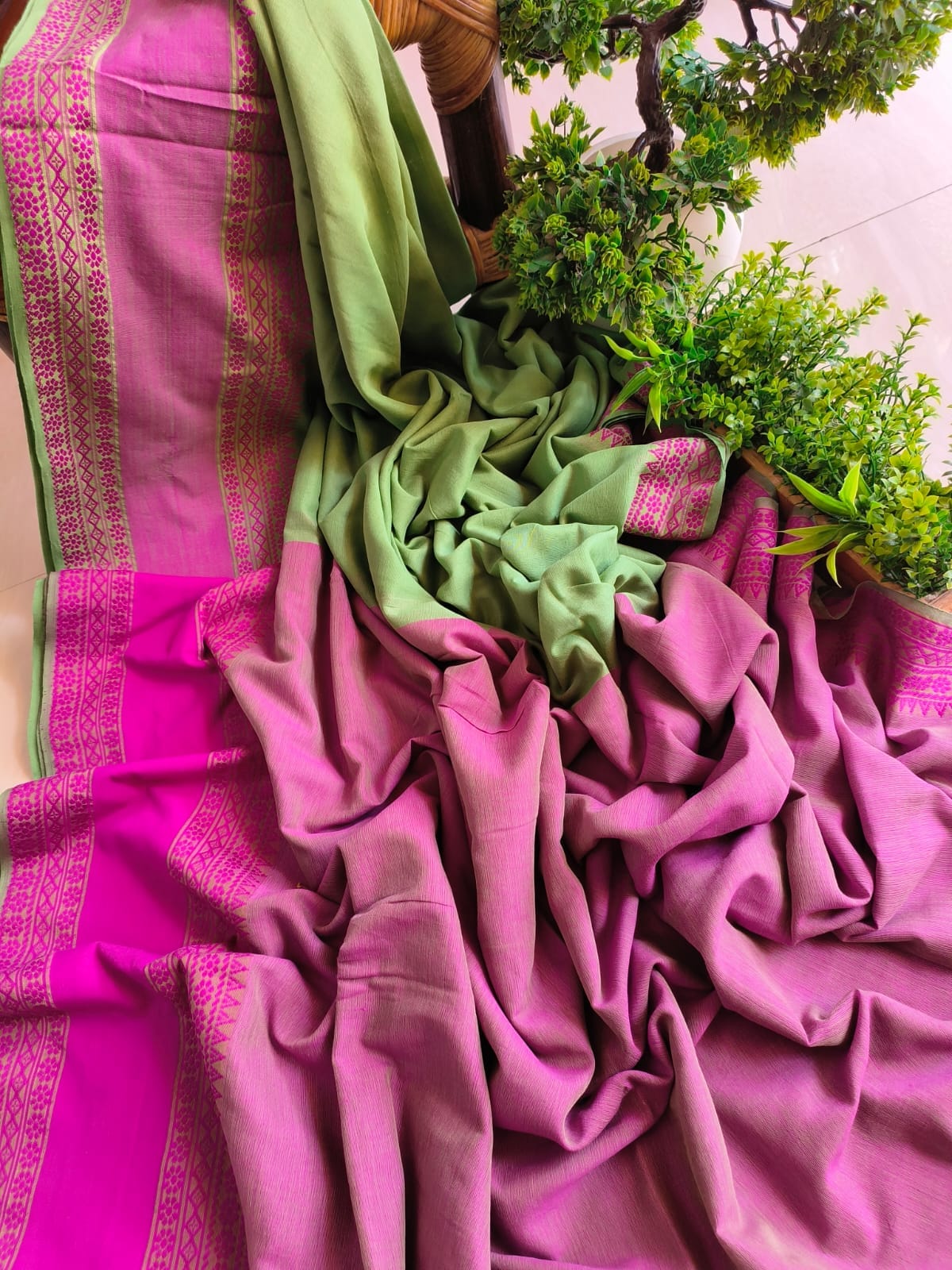 Mini Temple Mulmul Cotton (Saree)