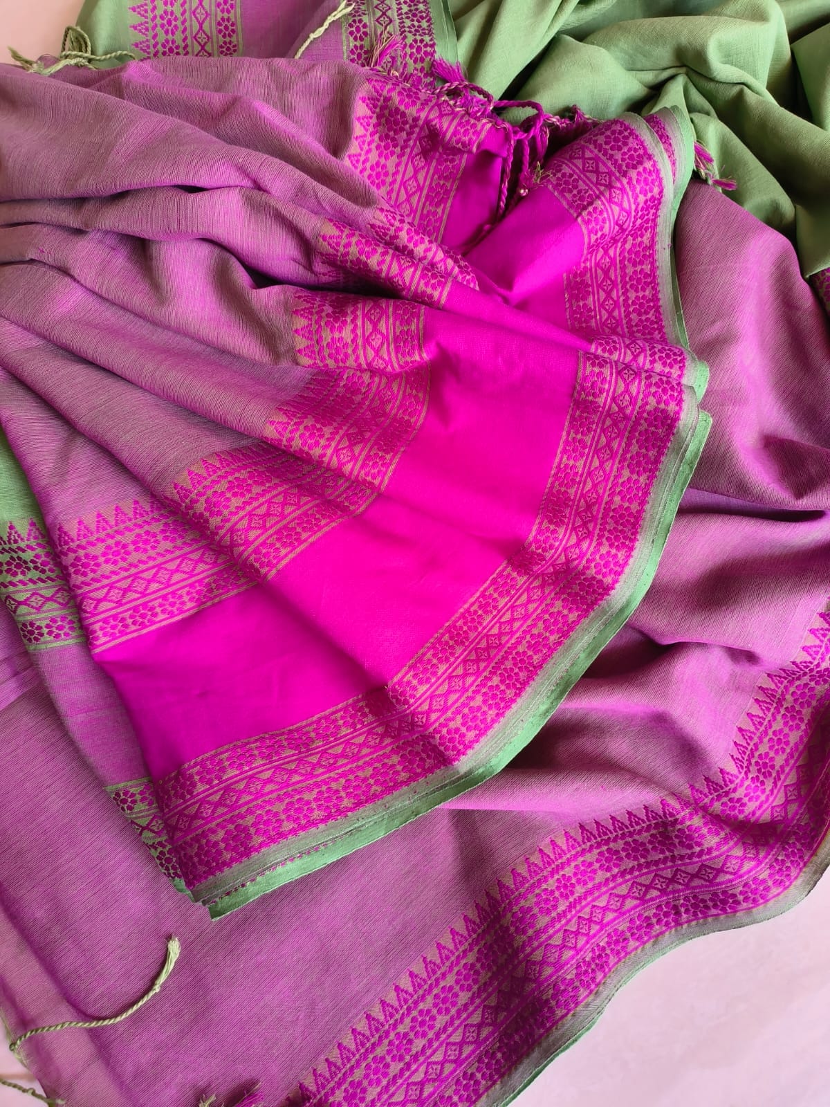 Mini Temple Mulmul Cotton (Saree)