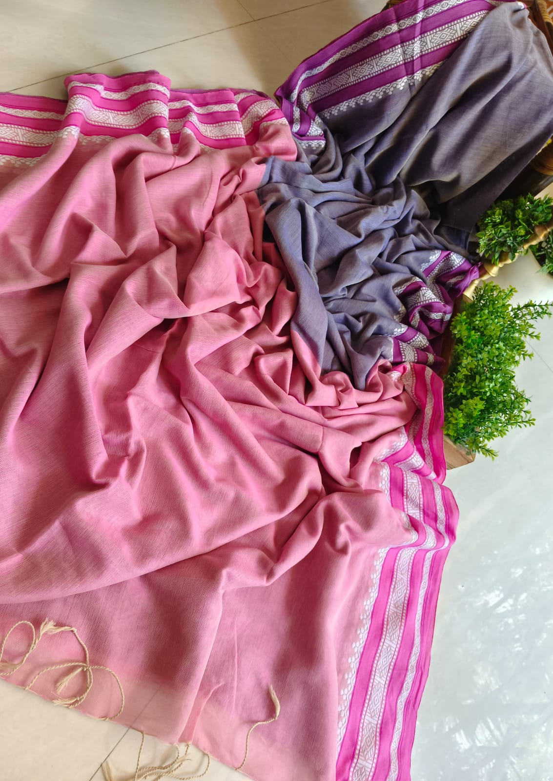 Mini Temple Mulmul Cotton (Saree)