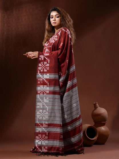 Maadhavi Khadi (Saree)