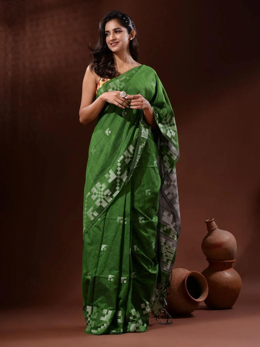 Maadhavi Khadi (Saree)