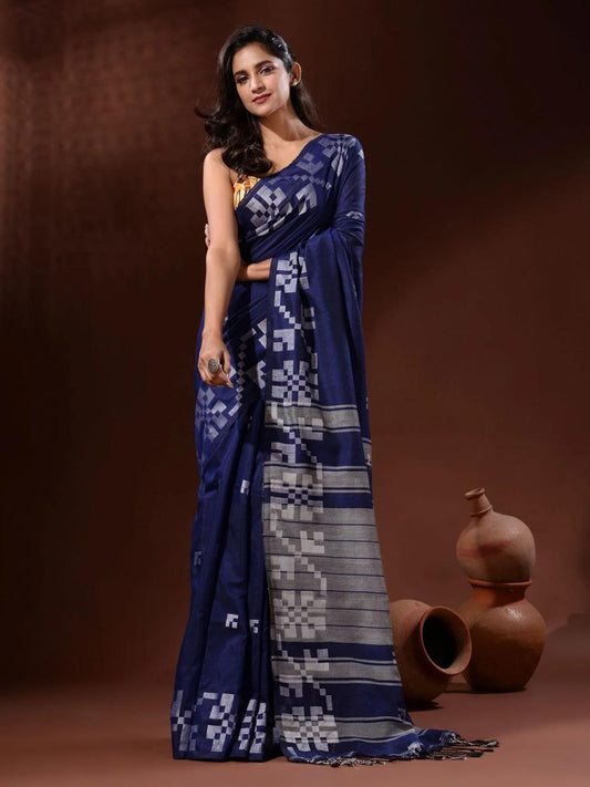 Maadhavi Khadi (Saree)