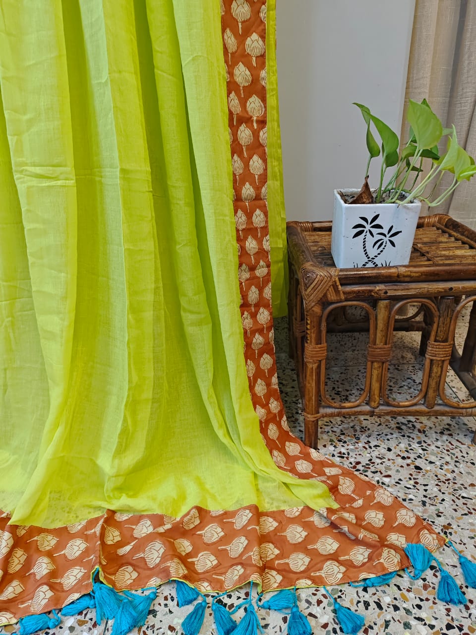 Lotus Border Cotton (Saree)