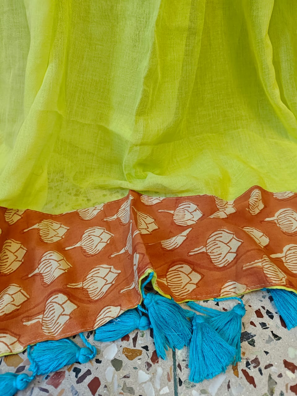 Lotus Border Cotton (Saree)