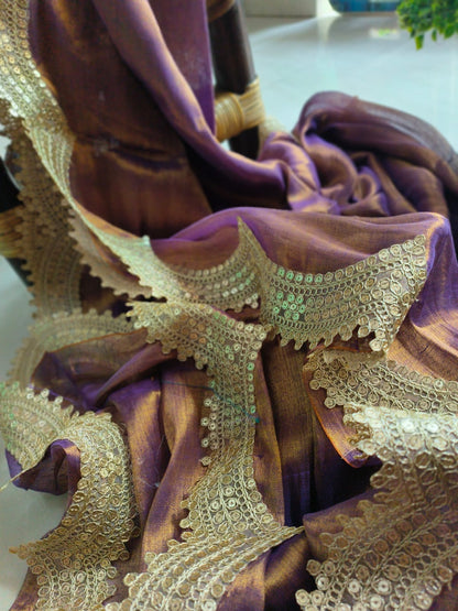 Roohi (Saree)