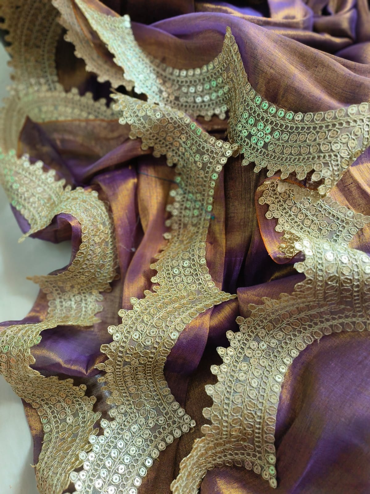Roohi (Saree)