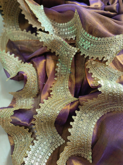 Roohi (Saree)