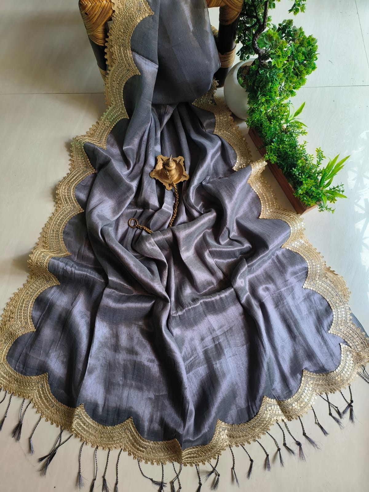 Roohi (Saree)
