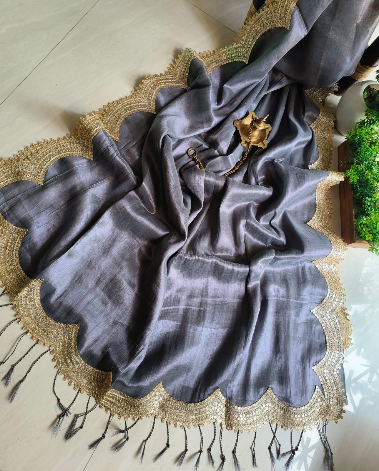 Roohi (Saree)