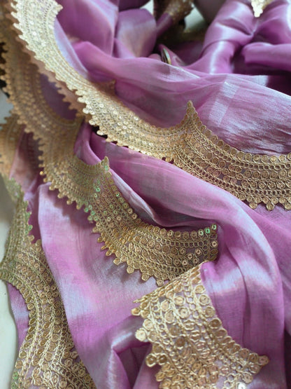 Roohi (Saree)