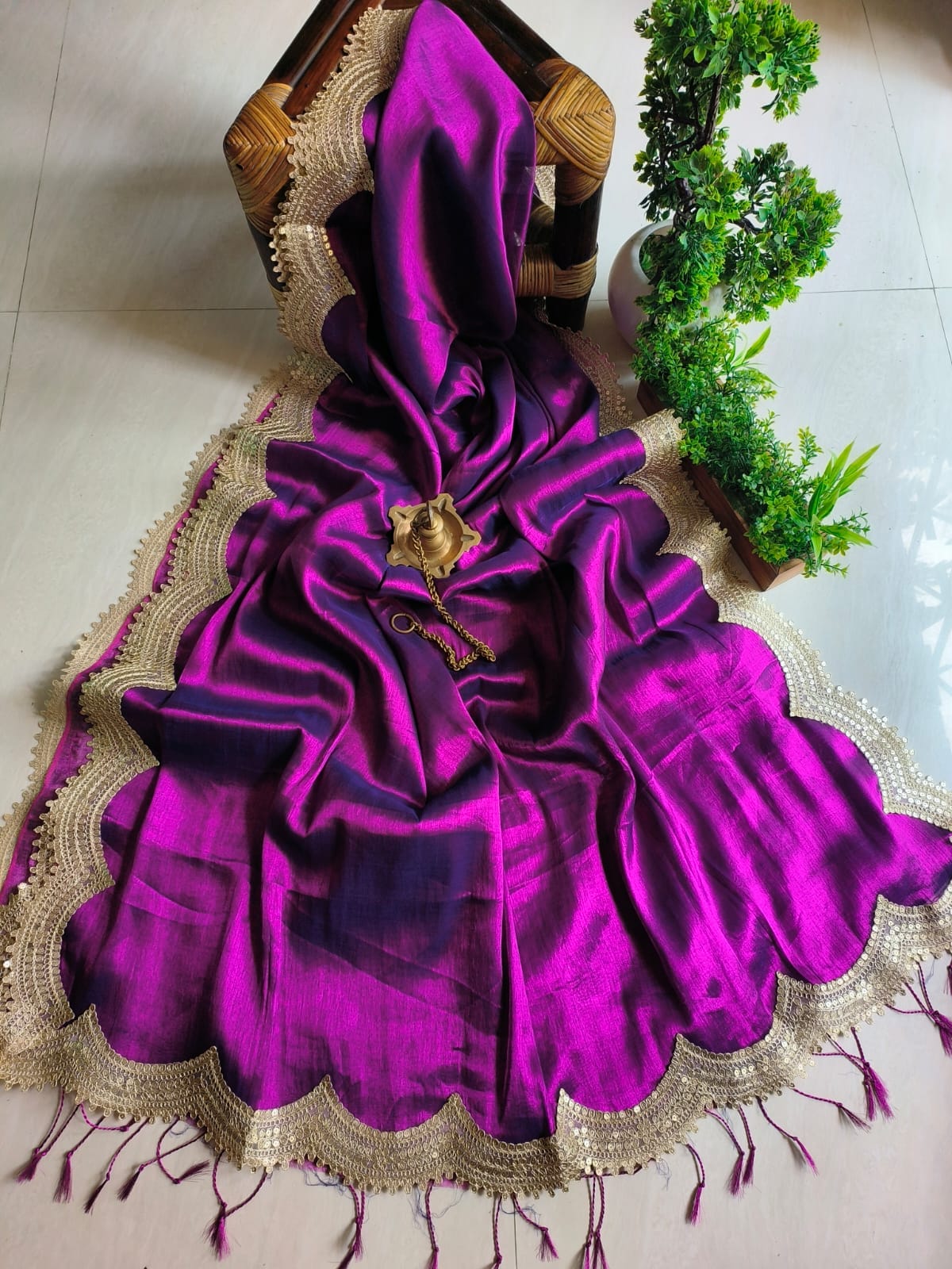 Roohi (Saree)