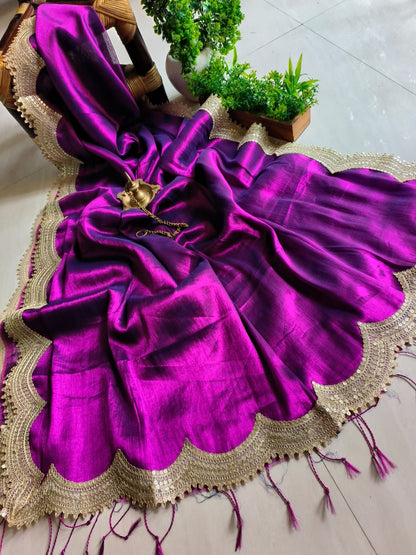 Roohi (Saree)