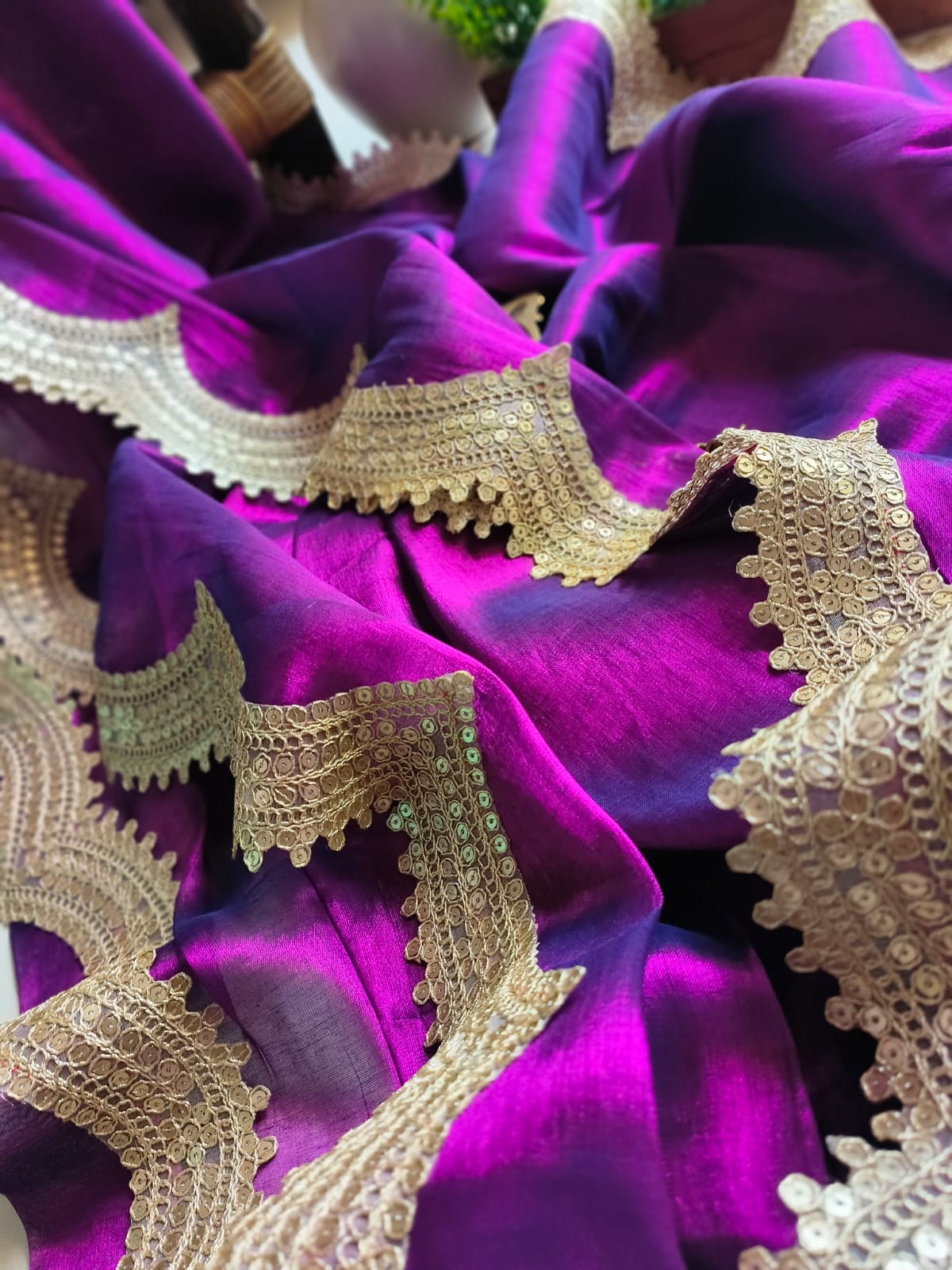 Roohi (Saree)