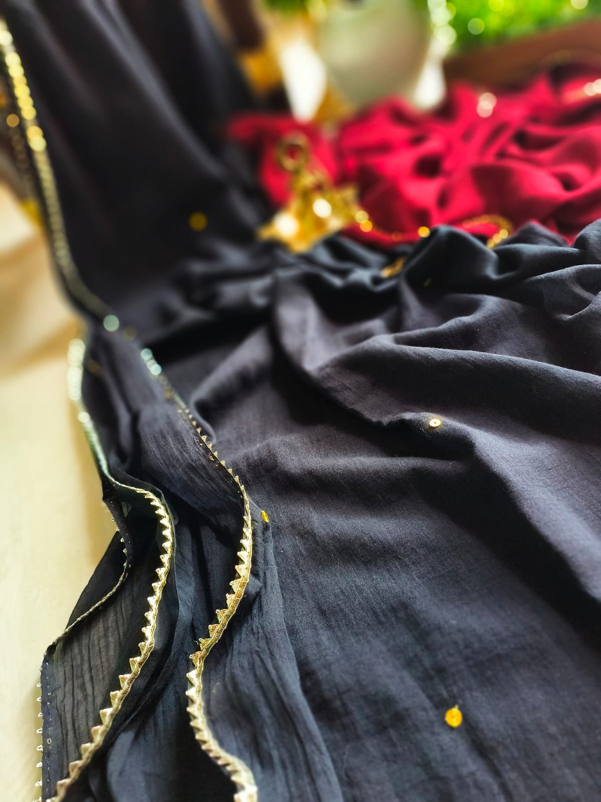 Dual Colour Gini Mulmul (Saree)