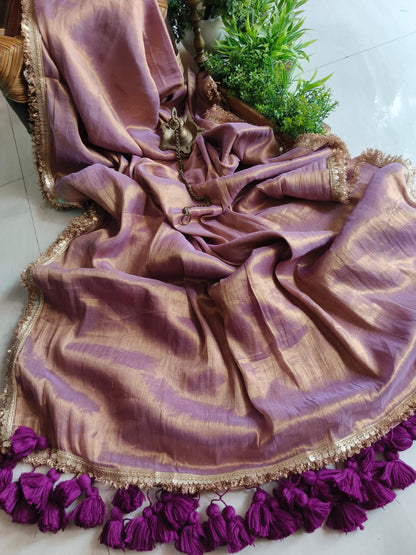 Noor (Saree)