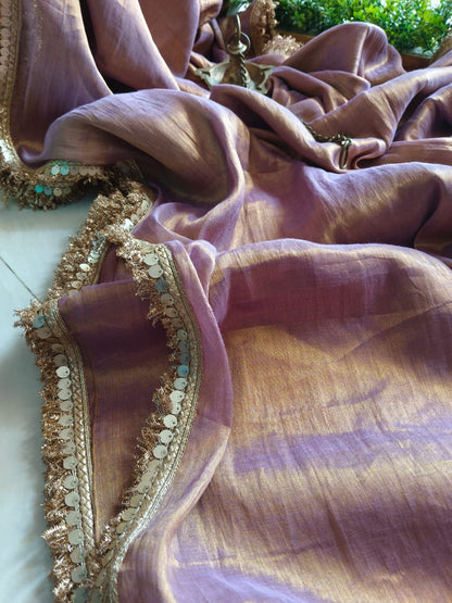 Noor (Saree)