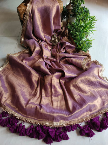 Noor (Saree)