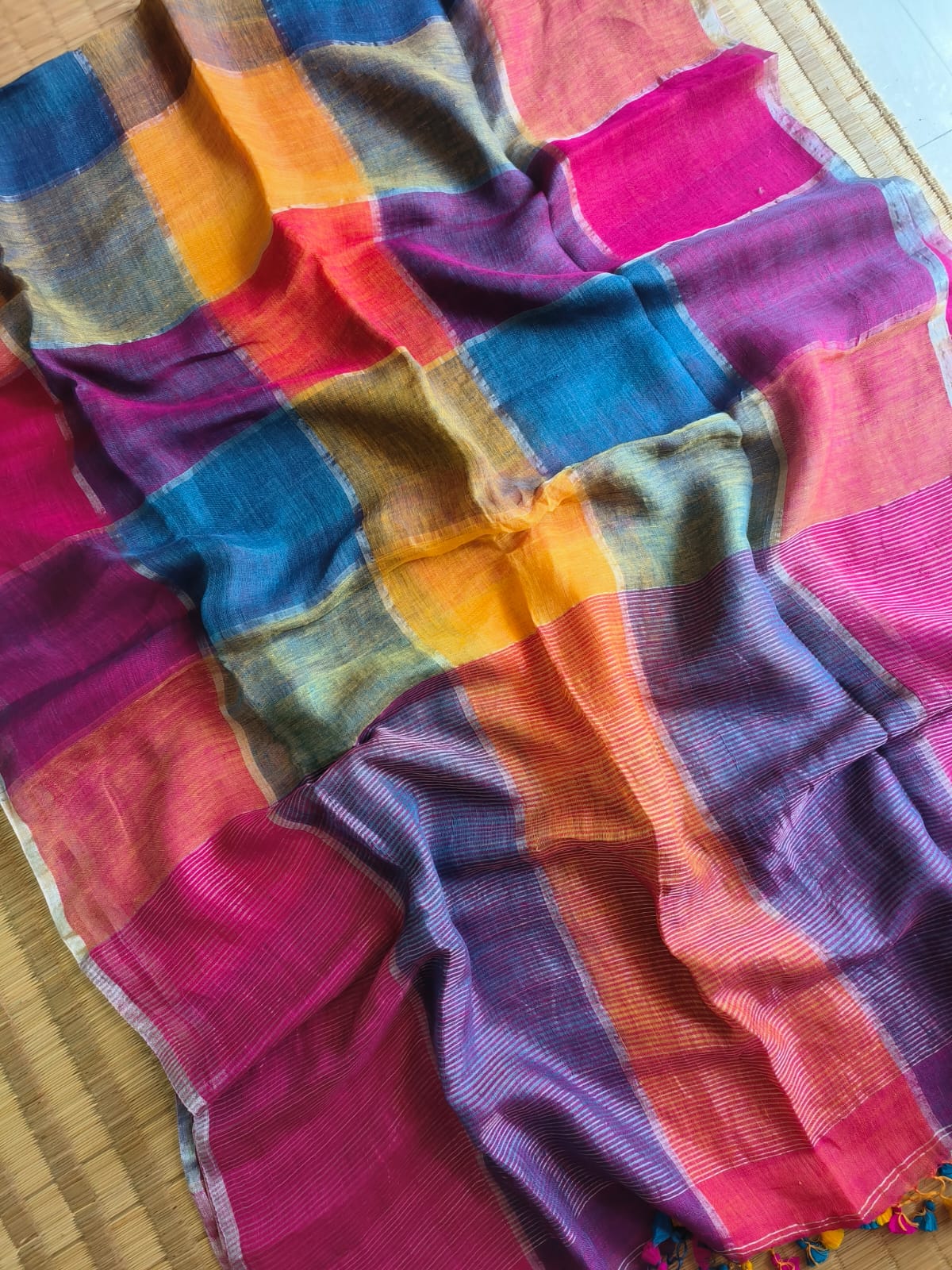 Rainbow Large Checkers Linen (Saree)