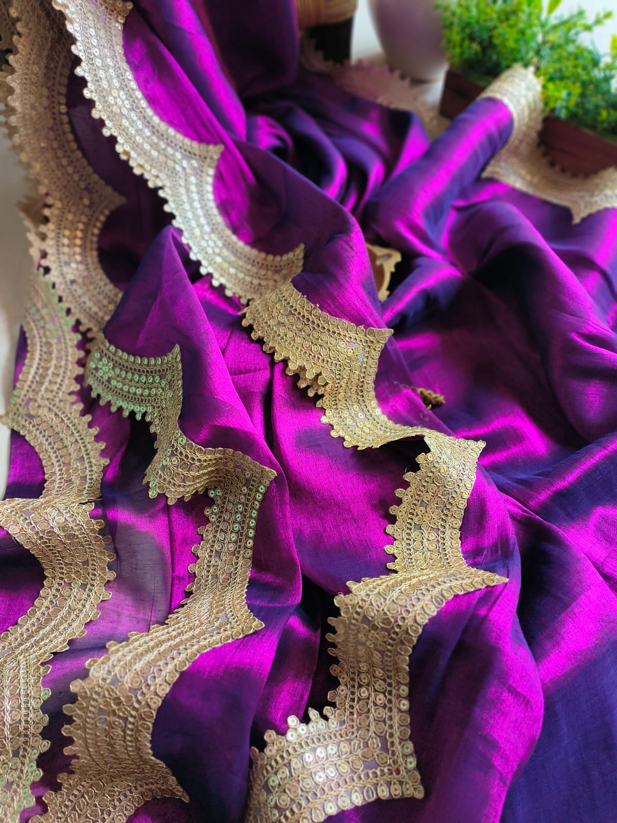 Roohi (Saree)
