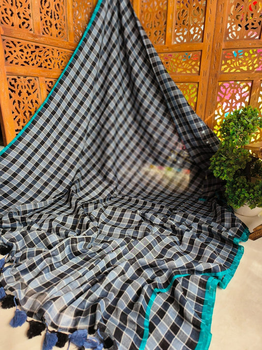Medium Checkers Mulmul (Saree)