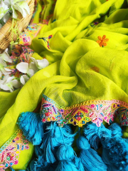 Flower Valley Cindrella Tassel (Saree)