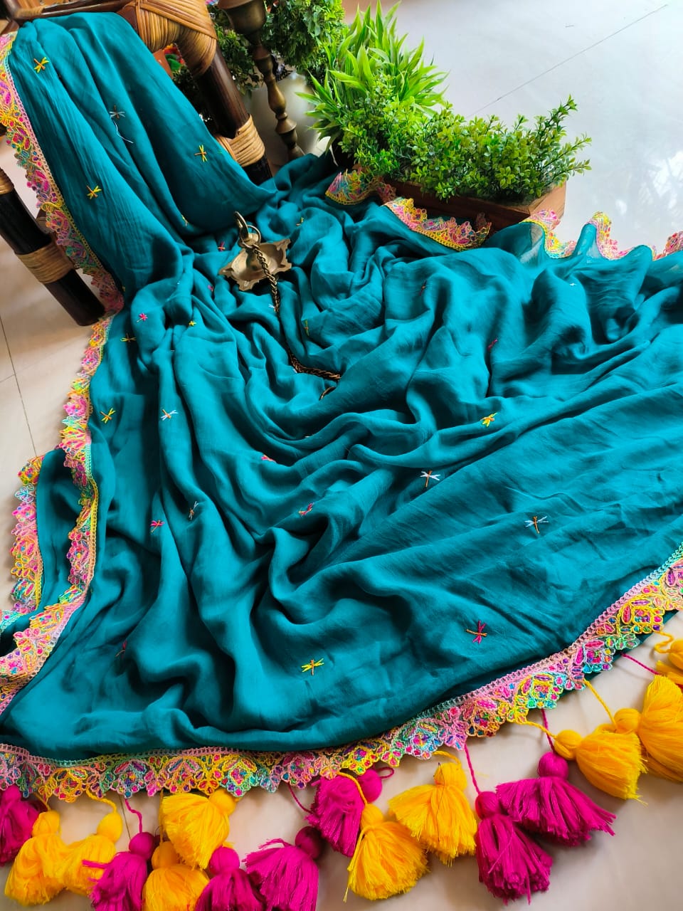 Grasshopper Cindrella Tassel (Saree)